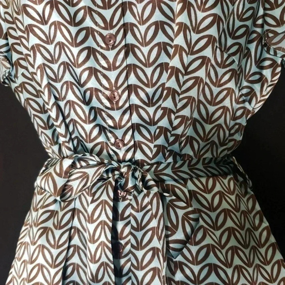 Dressbarn | SS Blouse | Size M | Lt. Teal - Picture 3 of 8